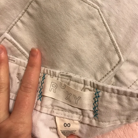 Khaki skirt - Picture 3 of 3